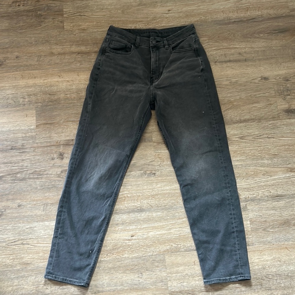 American Eagle Curvy Mom Jean